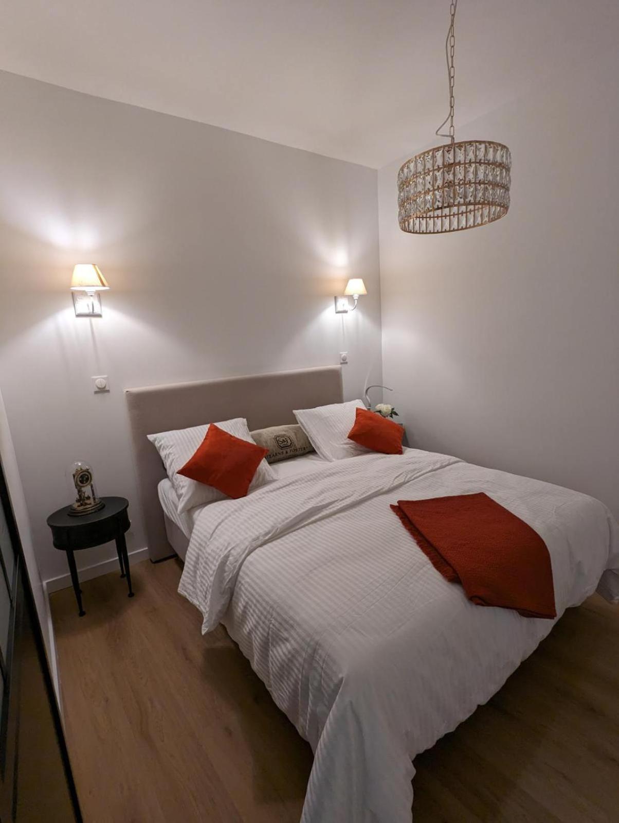 Appartement L'Ange Au Sourire à Reims Extérieur photo